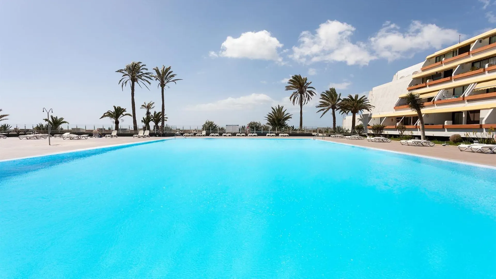 Listen The Tide -201 A Costa Del Silencio Espagne